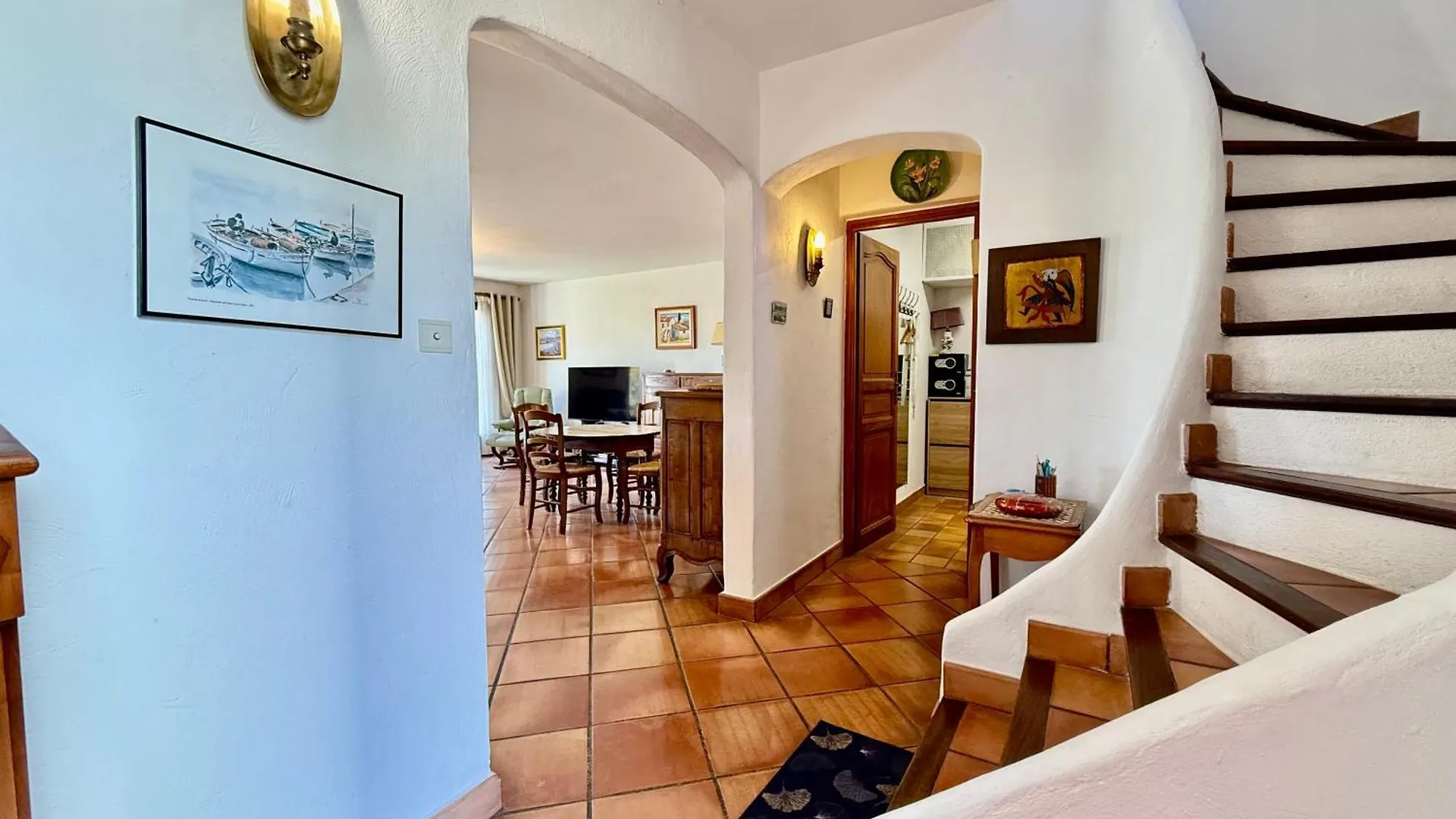 Holiday home Charmante Maison Provencale - A 500M De La Plage Carqueiranne