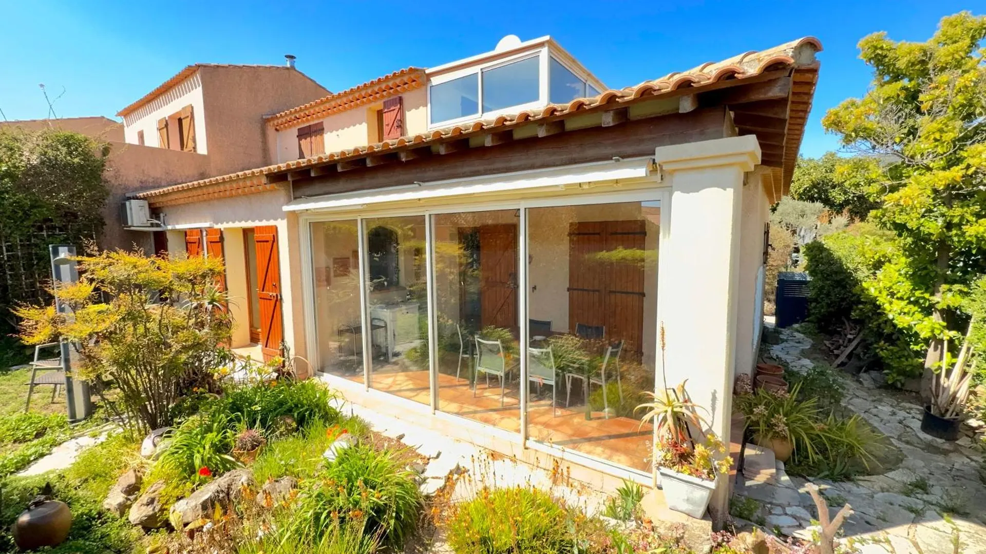 Charmante Maison Provencale - A 500M De La Plage Carqueiranne